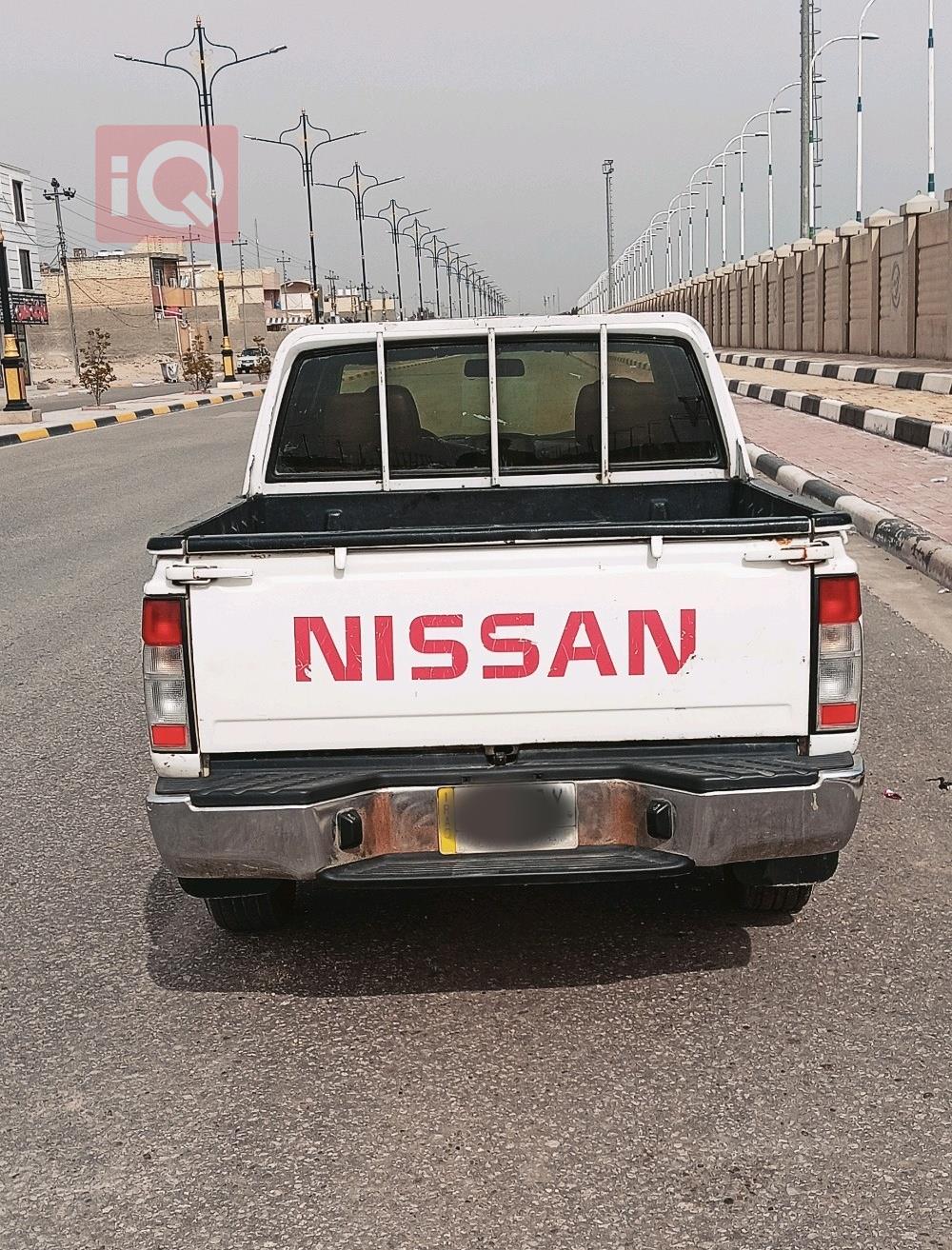 نيسان بيك اب